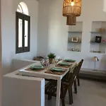 Carmela * Κιόνια