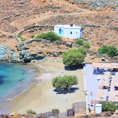 Carmela קיוניה